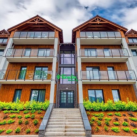 Apartamenty Vip Centrum - Wczasowa 17 By Royal Aparts Świeradów-Zdrój Eksteriør billede