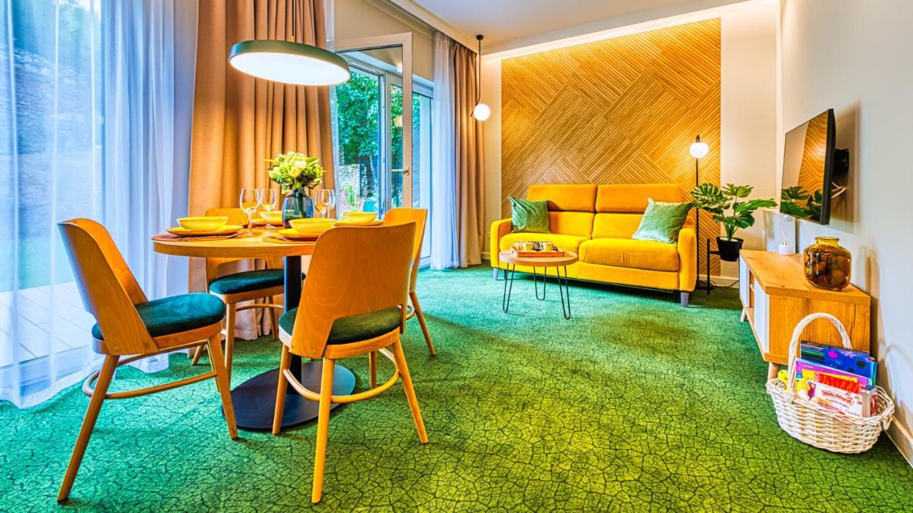 Apartamenty Vip Centrum - Wczasowa 17 By Royal Aparts Świeradów-Zdrój Eksteriør billede