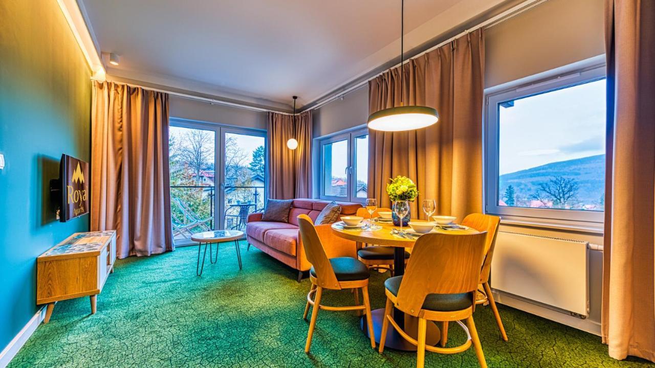 Apartamenty Vip Centrum - Wczasowa 17 By Royal Aparts Świeradów-Zdrój Eksteriør billede