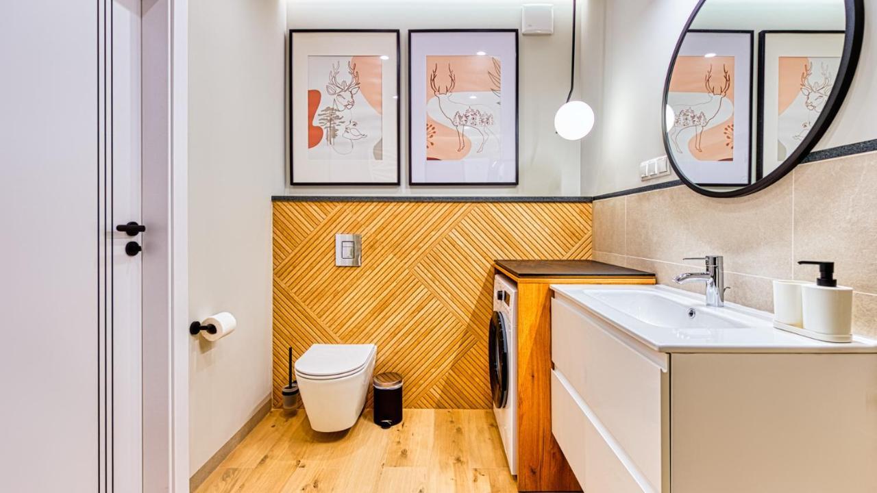 Apartamenty Vip Centrum - Wczasowa 17 By Royal Aparts Świeradów-Zdrój Eksteriør billede