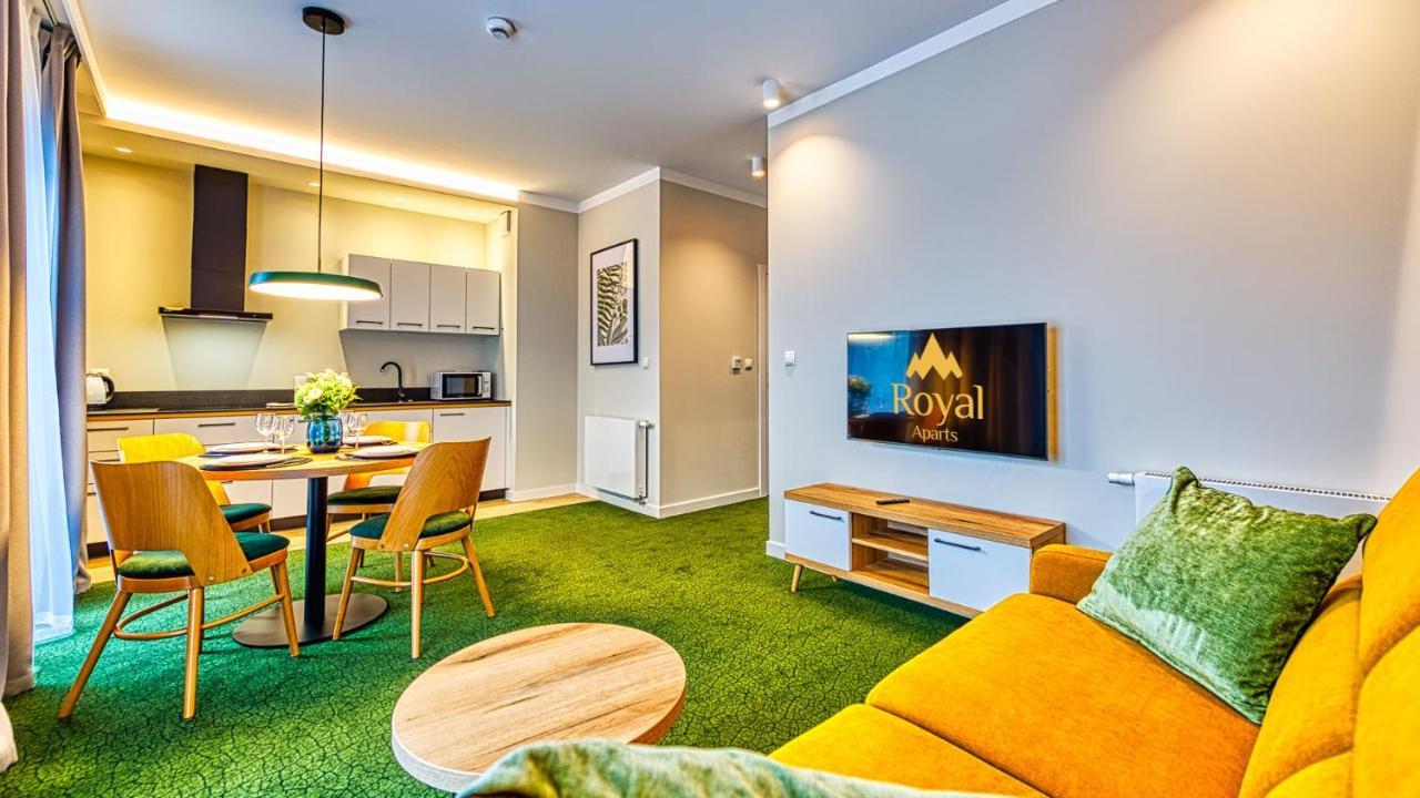 Apartamenty Vip Centrum - Wczasowa 17 By Royal Aparts Świeradów-Zdrój Eksteriør billede